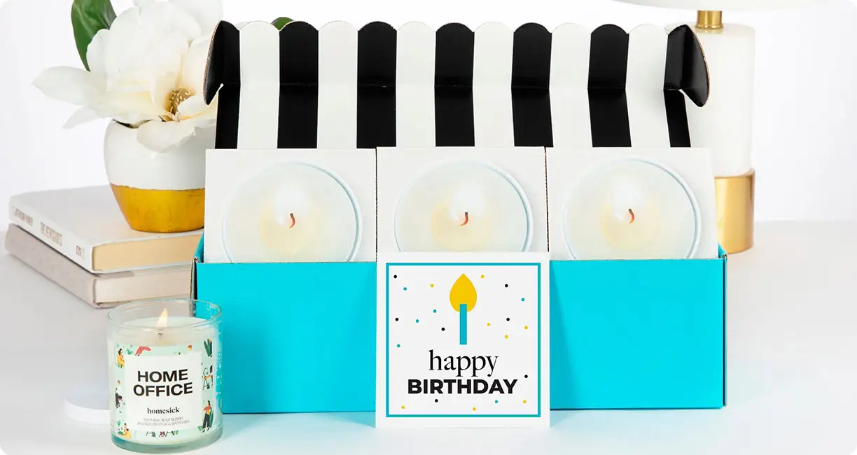 Premium candle gift collection display