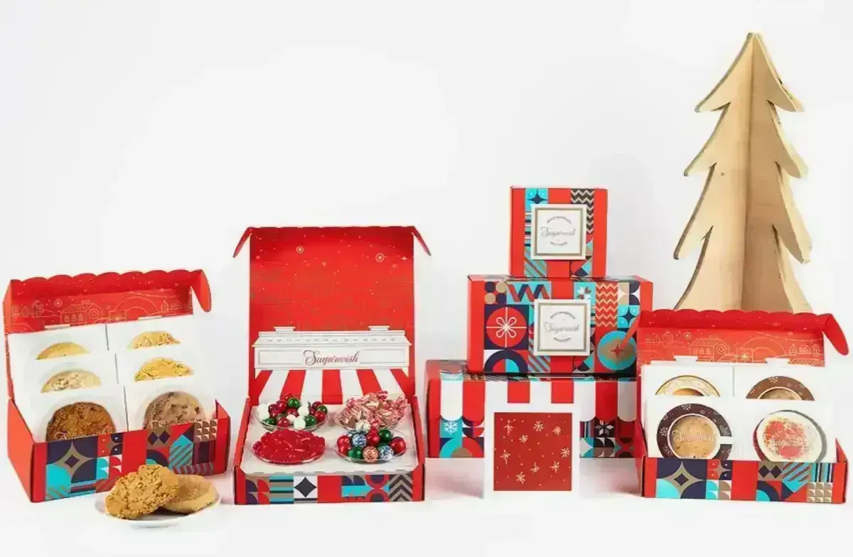 Custom Holiday Gift box from Sugarwish