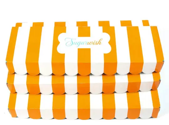 Choose a dog treats gift size