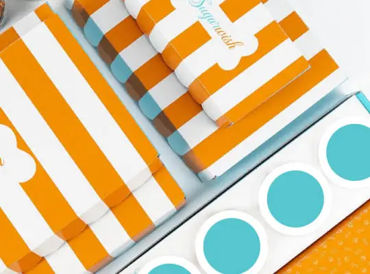 Dog treats gift box delivered